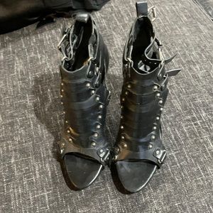 Used black Pour La Victoire